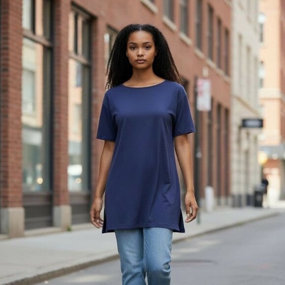 CHICO'S TRAVELER'S KNIT TUNIC LIGHTWEIGHT NAVY BLUE CAP SLEEVES  NWT SZ M - Picture 2 of 5